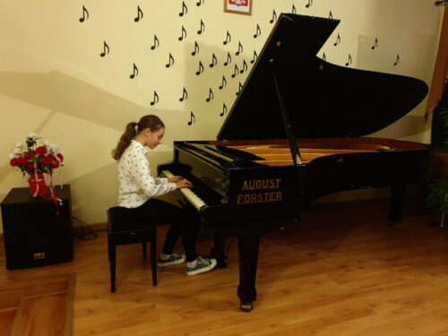 Audycja muzyczna uczniów klasy fortepianu